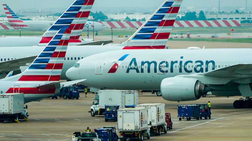 Black passengers aboard American Airlines flight kicked off for ‘body odor,’ lawsuit says