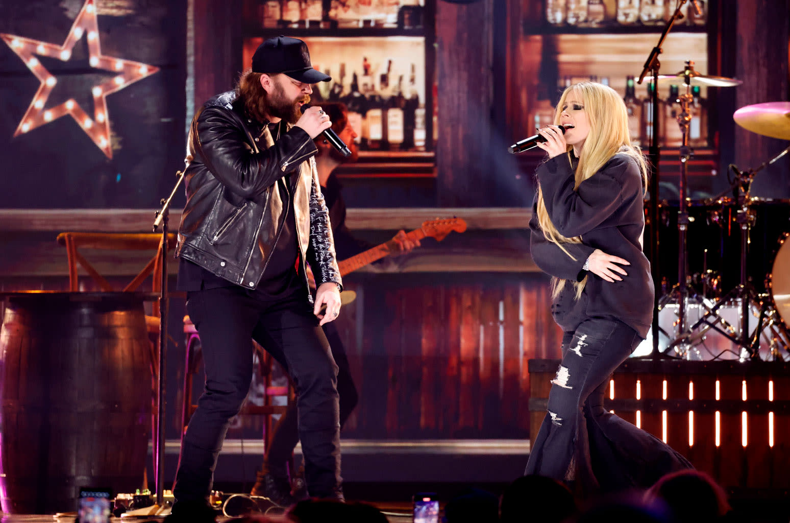Nate Smith & Avril Lavigne Team Up for Fiery ‘Bulletproof’ Performance at 2024 ACM Awards