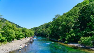 北海道夏天必訪5仙境景點 白貝殼之路、火山藍水湖還有生猛海膽蓋飯！