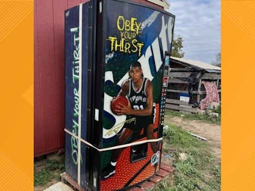 LOOK: Rare Tim Duncan soda vending machine up for sale