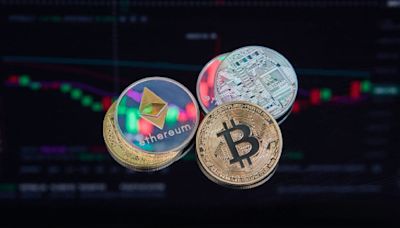 Bitcoin Price Drops Amid Volatility Sparked by ETH ETFs