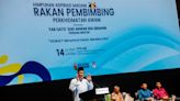 PM Anwar warns school bus operators: Hike fares and licences will be cancelled