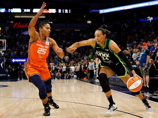 WNBA playoffs: Lynx snap 7-game home losing streak vs. Sun to even series 1-1