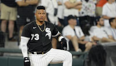 Former White Sox slugger Yermín Mercedes teases MLB return