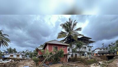 Wayanad landslide toll mounts 150; disaster linked to 3 causes. 10 updates