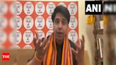 Couple assault video: BJP's Shehzad Poonawalla likens West Bengal's TMC rule with Taliban | Kolkata News - Times of India