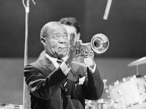 Louis Armstrong's Previously Unheard 1968 BBC Live Show Receives Release LP Date, Previewed with "Hello Dolly!"