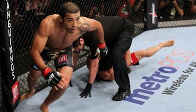 UFC Full Fight: Relive José Aldo's Buzzer-Beating KO Of Chad Mendes Ahead Of UFC 301 Return