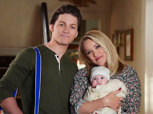 Georgie & Mandy's First Marriage: What We Know About The Young Sheldon Spinoff