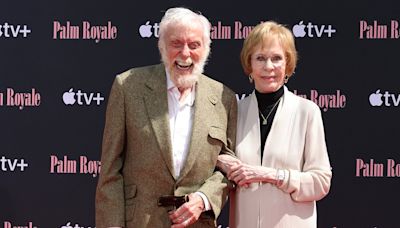 Dick Van Dyke joins Carol Burnett at her Hand and Footprint Ceremony