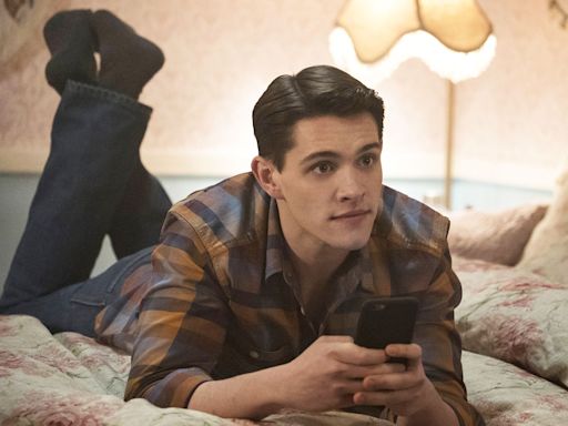 Pretty Little Liars: Summer School Reveals Another Riverdale Connection — And It Involves Kevin Keller