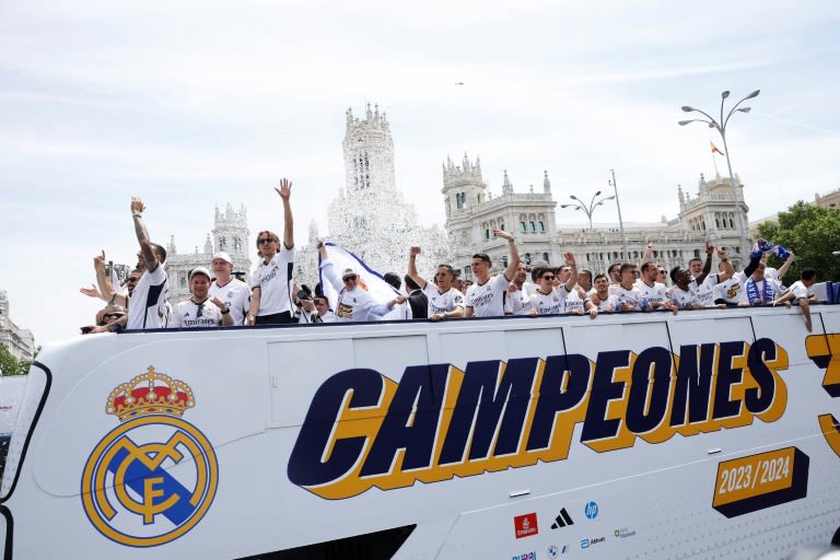 Hungry Madrid parade league title with eye on European glory