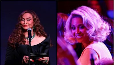 Glamour Women of the Year: Beyoncé Teared Up Watching Her Mom Accept Her Award