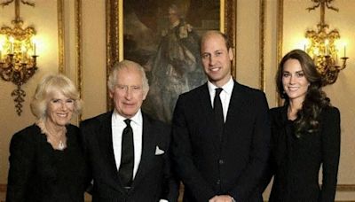 Re Carlo, assegnati nuovi titoli e onori a Kate, Camilla e William: ruoli rafforzati nella Royal Family