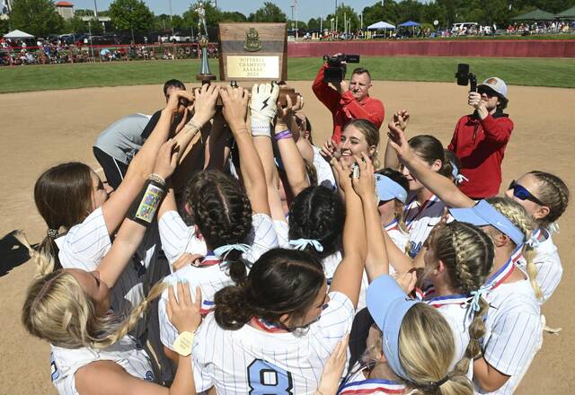 Seneca Valley fights off Norwin upset bid to win 4th WPIAL softball championship | Trib HSSN