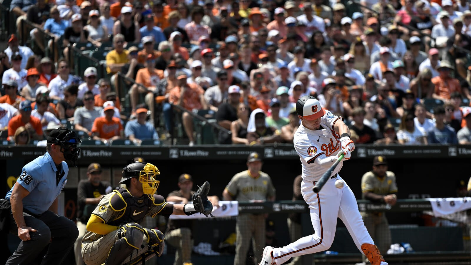 Mountcastle shines, Cano closes as Orioles snap San Diego's 7-game winning streak with an 8-6 win