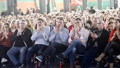 Pedro Sánchez llama a jóvenes, mujeres y mayores a frenar al bloque de derechas y a un Feijóo “desesperado”