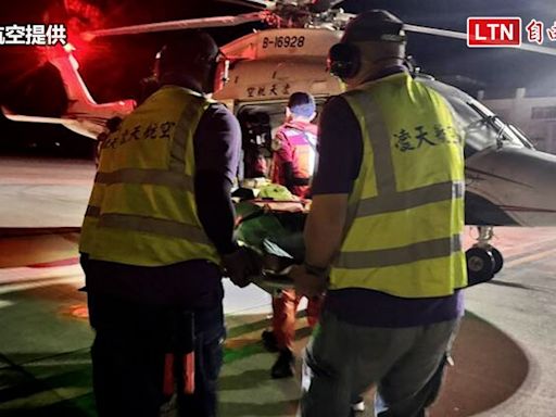 跨夜2起後送 澎湖醫療直升機來回奔波搶命（凌天航空提供） - 自由電子報影音頻道