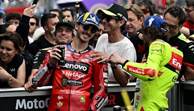 Rossi: “Si sangras, Márquez te muerde más fuerte”