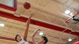 Toryn Severson, Brody Buck lead Madrid boys basketball past Earlham