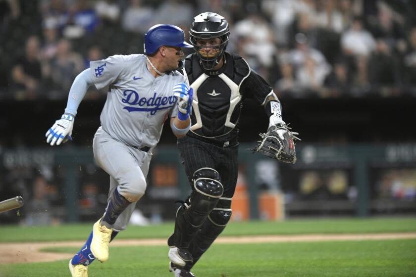 Another Miguel Rojas hit means another Dodgers win in shutout versus White Sox