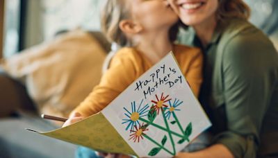 ¿Por qué el Día de la Madre en Colombia se celebra el segundo domingo de mayo?