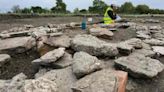 Archaeologists Uncover Mysterious Bronze Age Artifacts, ‘Richly Decorated Roman Villa’ in England