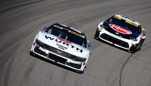 Ryan Blaney, Christopher Bell salvage top 10s after Kansas miscues