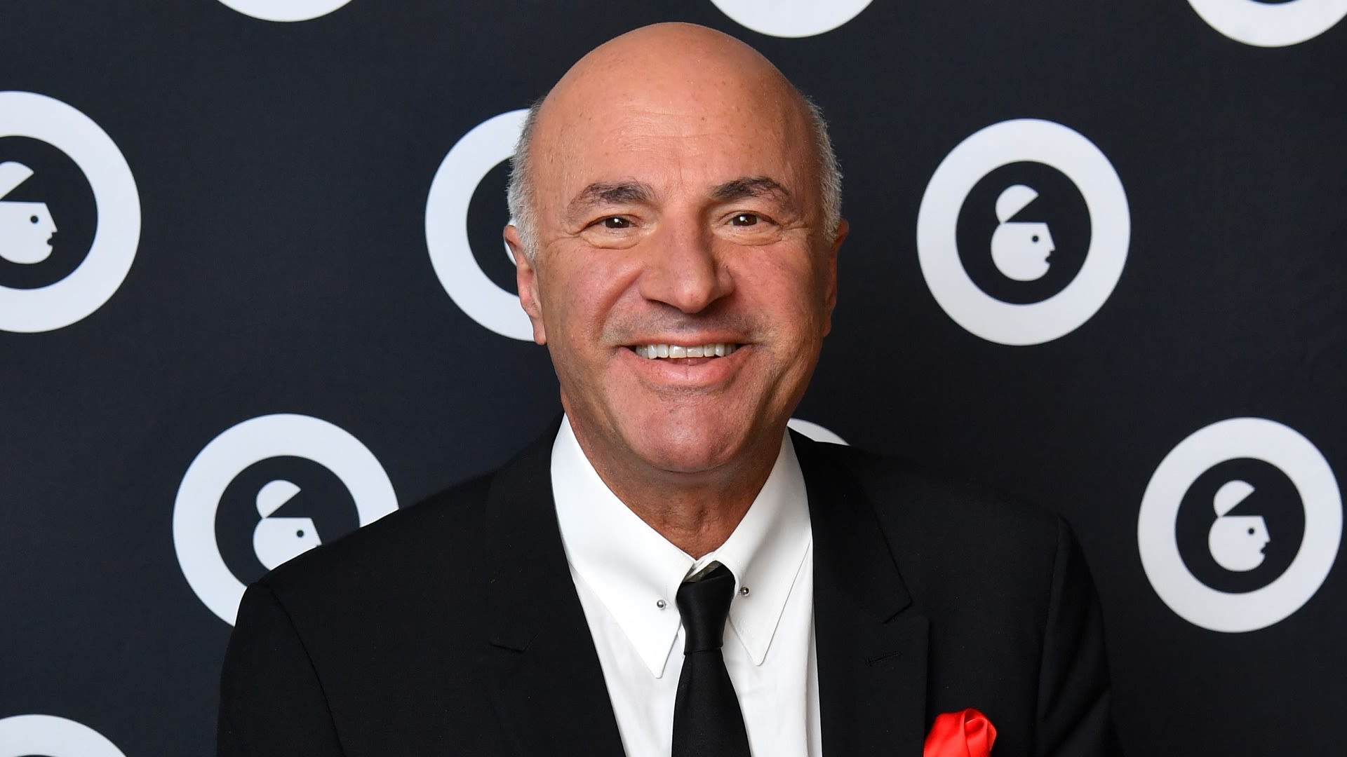 ‘Shark Tank’ Star Kevin O’Leary on His Mom’s Money Advice That Stuck With Him