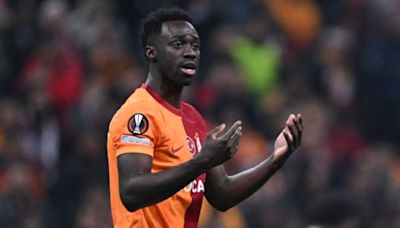 "Es mejor que Van Dijk": a Dávinson Sánchez le llueven elogios por presente en Galatasaray