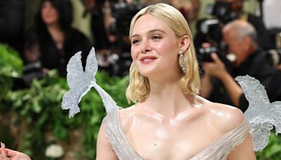 ¡Como princesa de hielo! Elle Fanning luce vestido 'vidrioso' en la Met Gala 2024