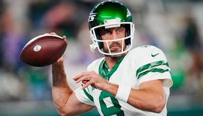 Aaron Rodgers and the Jets open the season against the 49ers on Monday Night Football on ABC 7