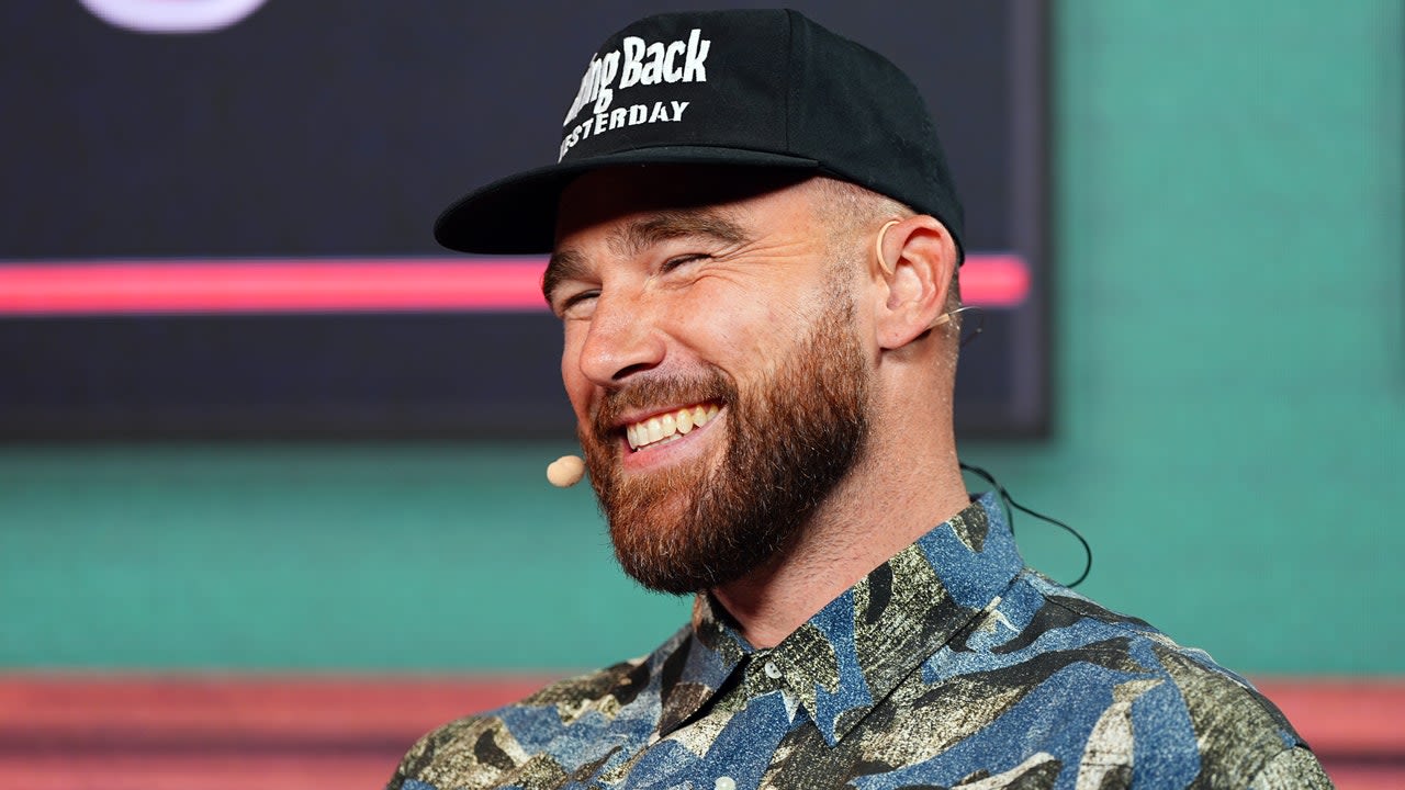 Travis Kelce’s Acting Has “Pleasantly Surprised” His Co-Star Niecy Nash-Betts