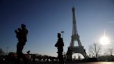 Francia elevó su nivel de alerta al máximo tras el ataque de Estado Islámico en Moscú