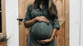 Agência de viagens é condenada por desistir de recontratar agente grávida