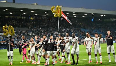 Leverkusen golea en Bochum (5-0) para alcanzar su 50º partido sin perder