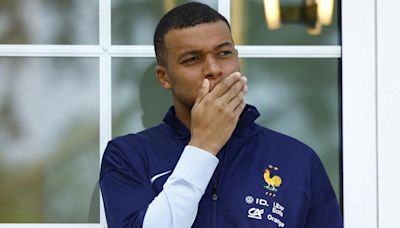 Universo Mbappé: Las marcas de lujo que aterrizan en Madrid con el crack francés