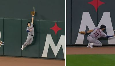 Astros' Loperfido makes leaping, juggling catch -- TWICE!