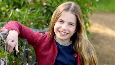 Los príncipes de Gales difunden una foto de su hija Carlota en su 9 cumpleaños