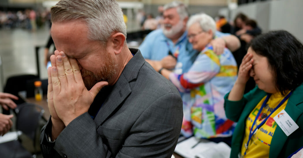 United Methodist Church Reverses Ban on Practicing Gay Clergy