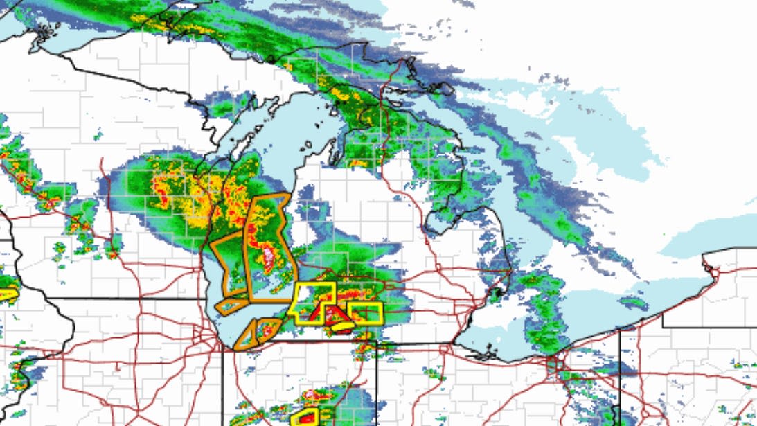 Tornado reported south of Kalamazoo is extremely dangerous, weather service reports