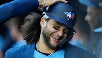 Blue Jays bring home run jacket out of retirement in much-needed series win over White Sox