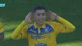 El golazo del argentino Matías Soulé para Frosinone y su particular festejo en el partido ante Cagliari