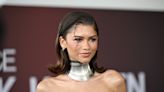 Zendaya arriesga con corsé transparente y vaqueros de Alta Costura en su última entrega de premios