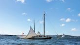 Mast of historic boat snaps, killing 1 and injuring 3 off the coast of Rockland, Maine