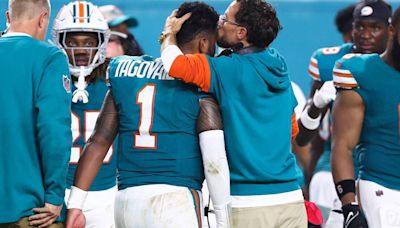 NFL: Bills blow out Dolphins as Tagovailoa suffers another concussion