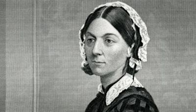 Florence Nightingale hair fetches more than £3,500