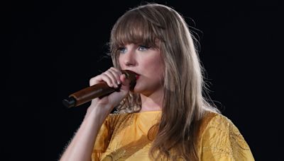 Taylor Swift Speaking Portuguese to Help an Eras Tour Concertgoer Is Making Fans Love Her Even More