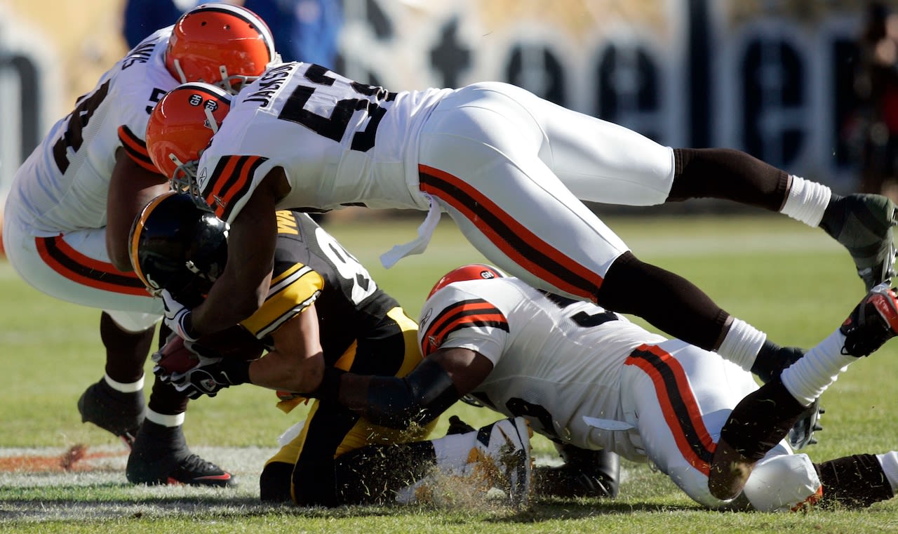 Browns hire former linebacker to full-time position as part of changes to football staff