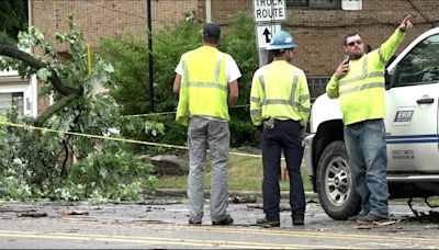 Tuesday morning storm damage stretches into Grand Rapids, crews work to repair downed lines, dead street lights